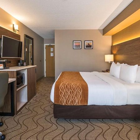 Comfort Inn Lakeshore Норт-Бей Екстер'єр фото