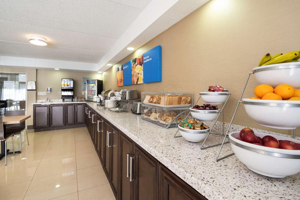 Comfort Inn Lakeshore Норт-Бей Екстер'єр фото