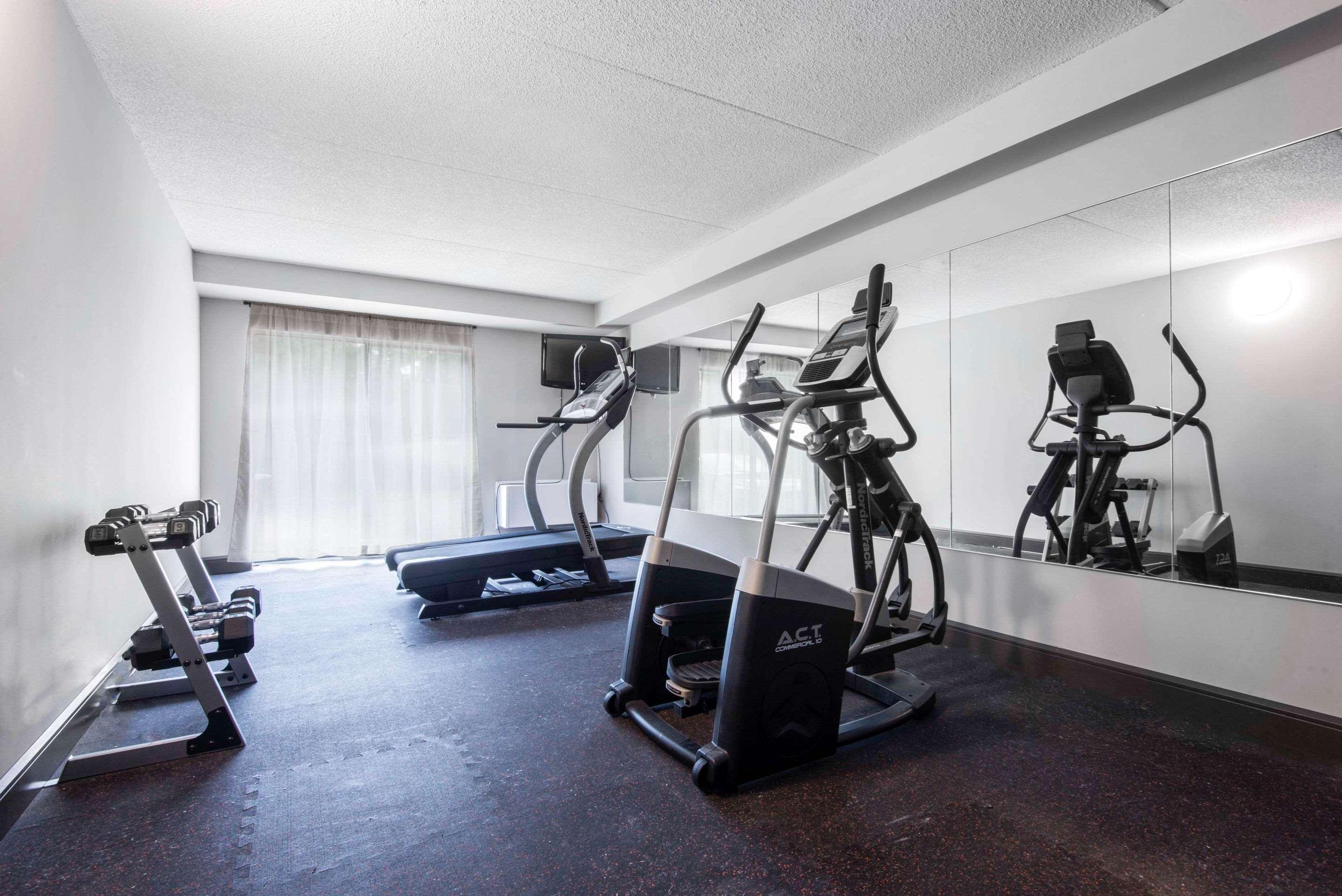 Comfort Inn Lakeshore Норт-Бей Екстер'єр фото