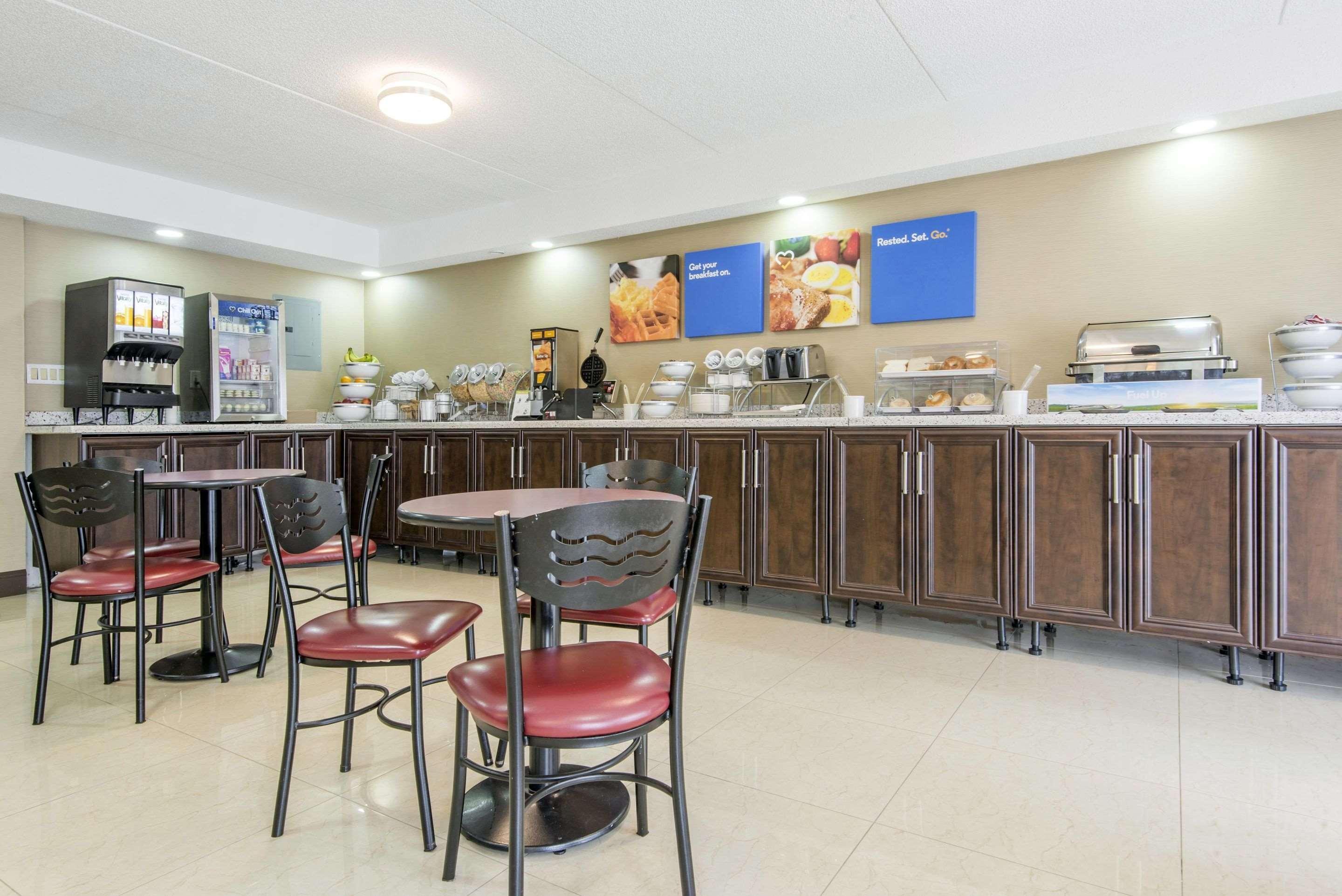 Comfort Inn Lakeshore Норт-Бей Екстер'єр фото