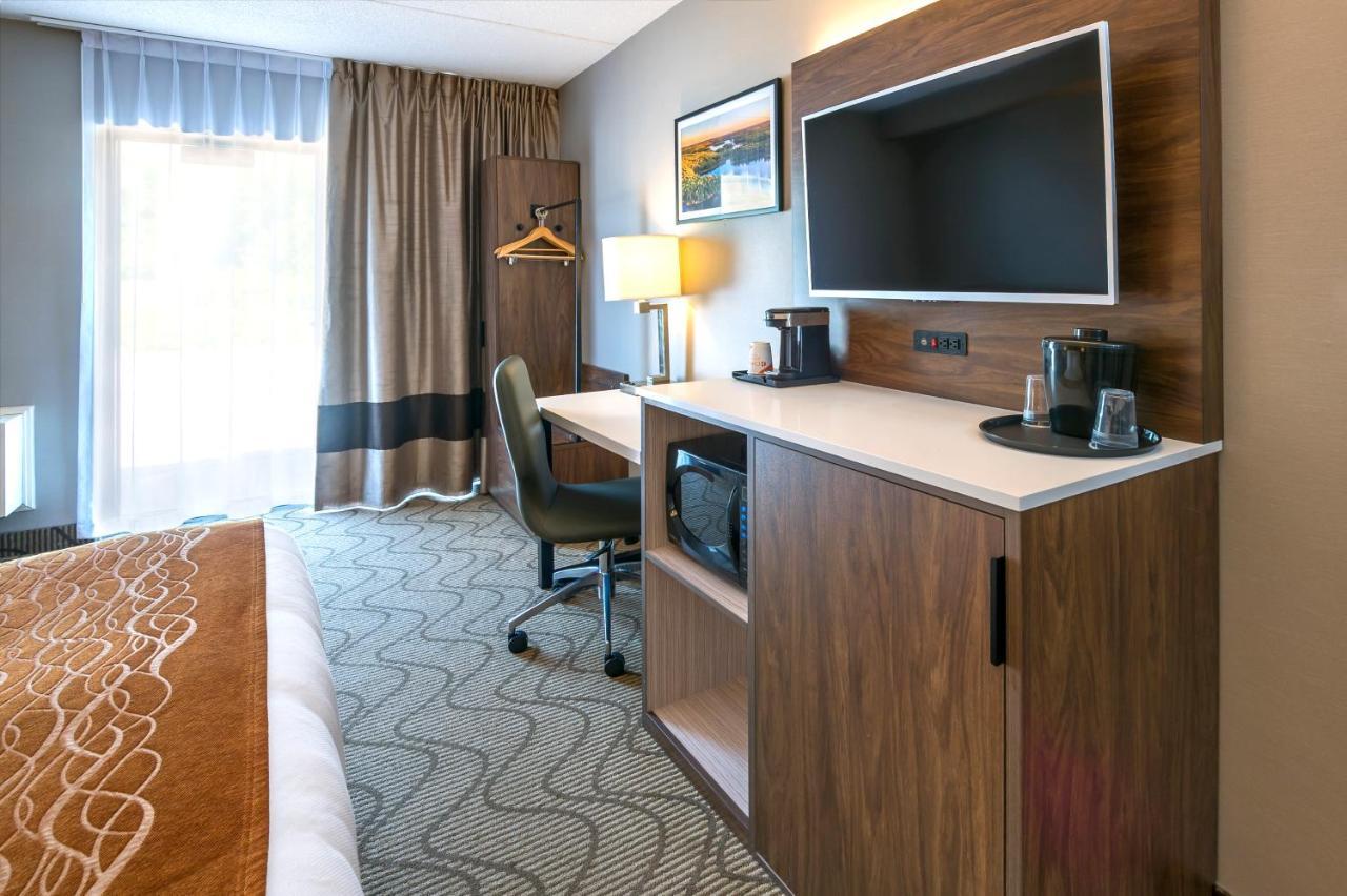 Comfort Inn Lakeshore Норт-Бей Екстер'єр фото